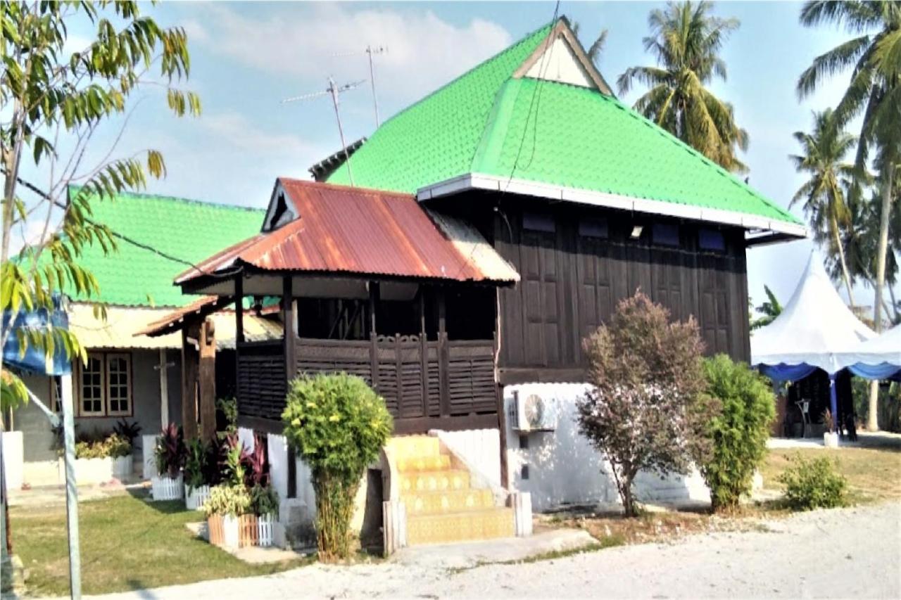 Oyo Home 90495 Homestay Kampung Kota Aur Sungai Petani Eksteriør bilde